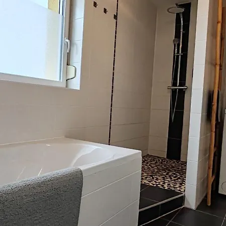 Au Coeur Des Vignes *